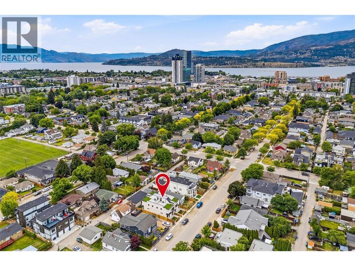 Property Photo: 943 Fuller Avenue 1 BC V1Y 6X5