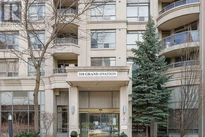 Property Photo: 310 Burnhamthorpe Road West 1703 ON L5B 4P9