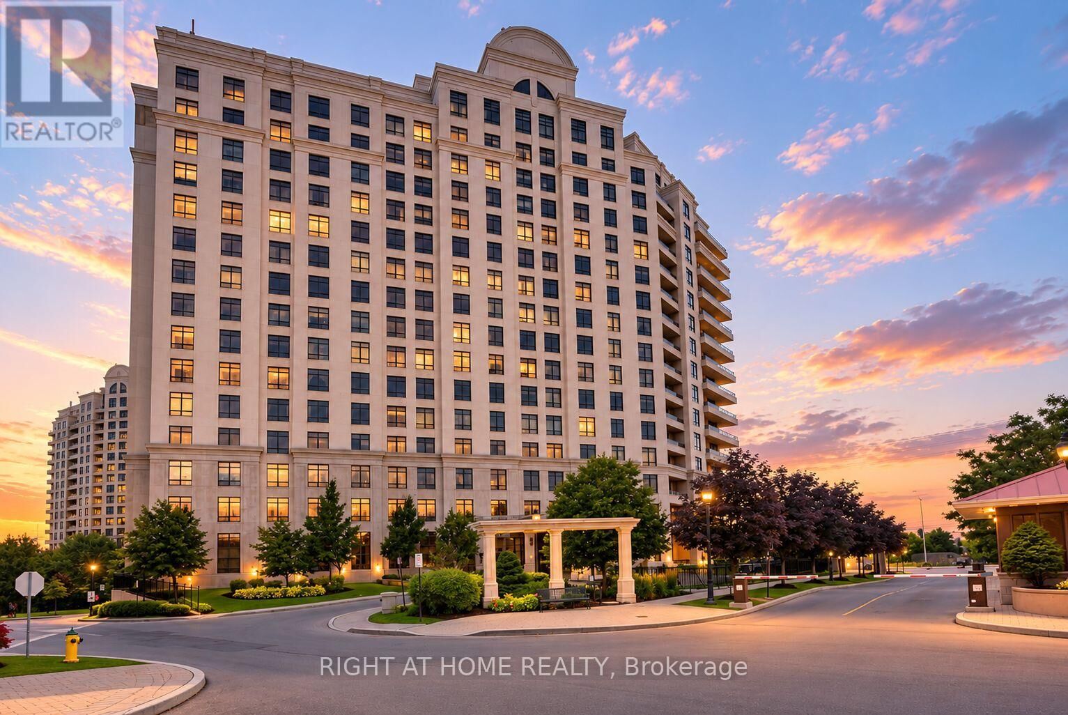 Property Photo:  9235 Jane Street 1012  ON L6A 0J8 
