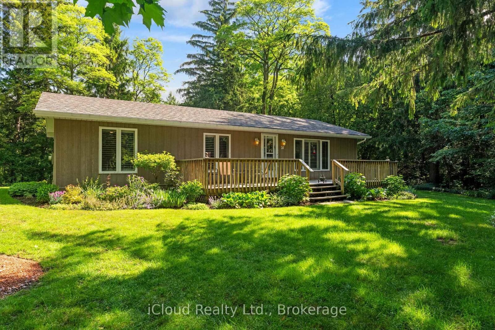 Property Photo:  20 Mactavesh Crescent  ON N0M 1G0 