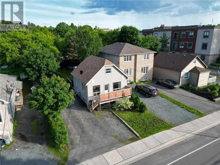 Property Photo: 333 Hyland Drive ON P3E 1S3