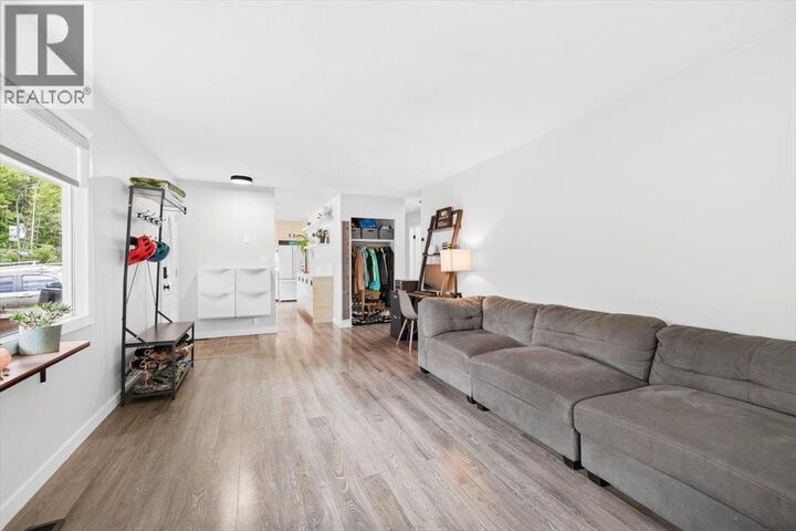 Property Photo: 316 Alpine Place BC V0B 2G0