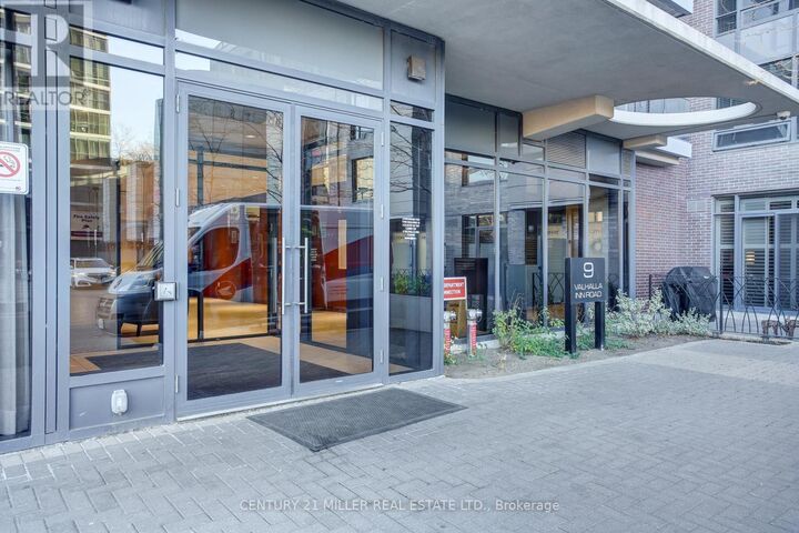 Property Photo:  9 Valhalla Inn Road 505  ON M9B 0B2 