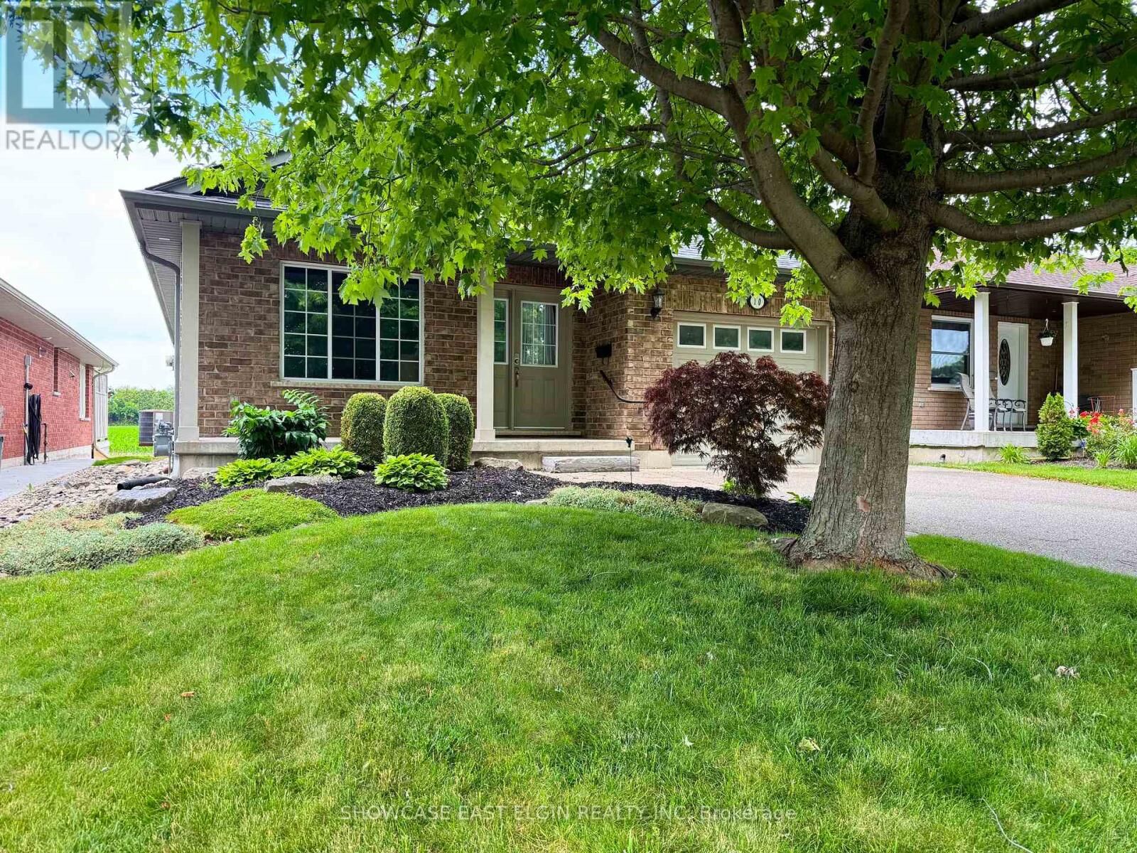 Property Photo: 10 Holland Avenue ON N5H 3J3