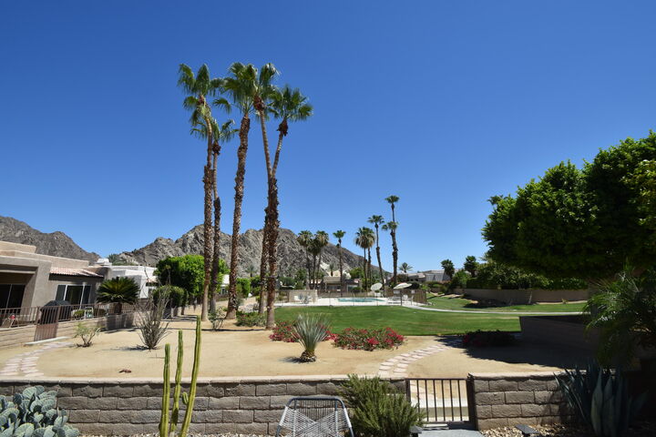 Property Photo: 48210 Calle Florista CA 92253