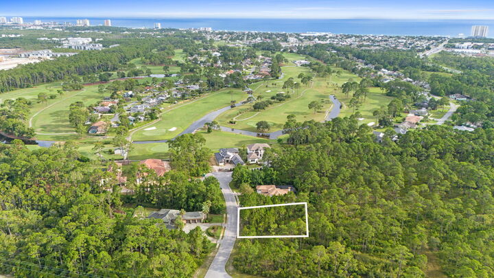 Property Photo: 102 Tuscany Way FL 32407