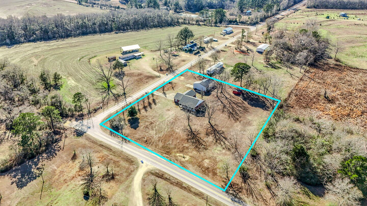 Property Photo:  1333 Parrish Road  AL 36442 