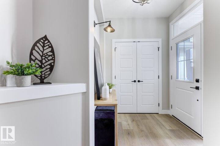Property Photo: 519 Ashgrove Circle AB T9E 0K8
