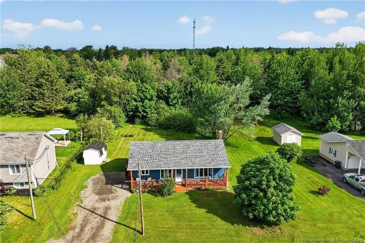 Property Photo: 17 Lauza NB E4V 1J8