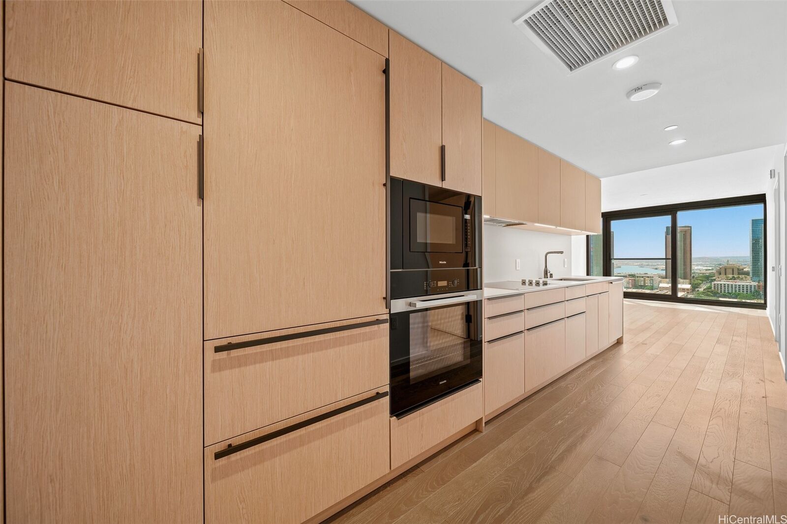Property Photo: 333 Ward Avenue 1905 HI 96814