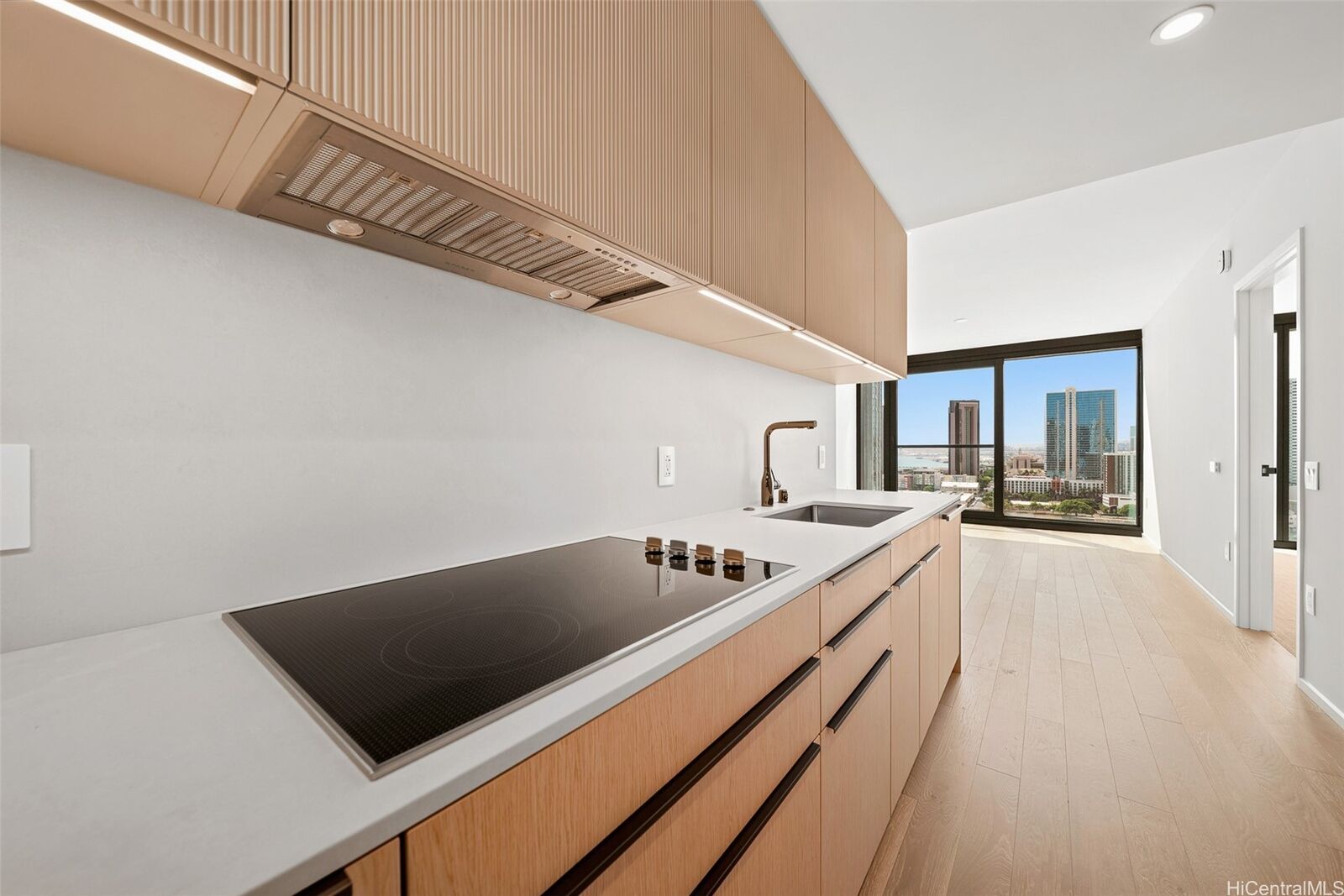 Property Photo:  333 Ward Avenue 1905  HI 96814 