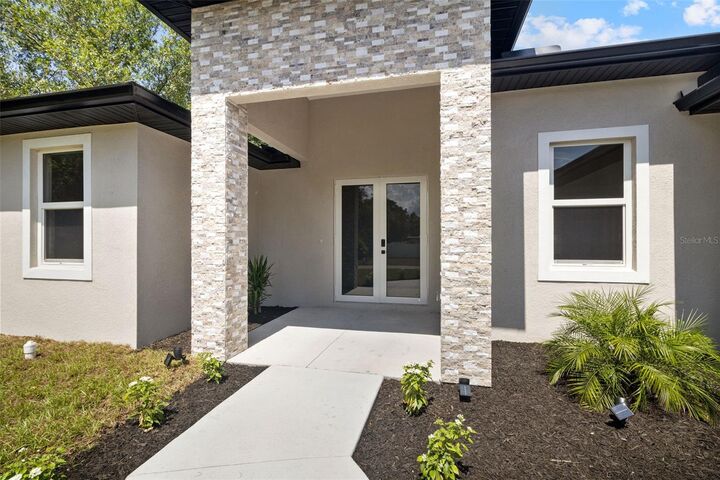 Property Photo:  1099 Cazenovia Street  FL 33952 