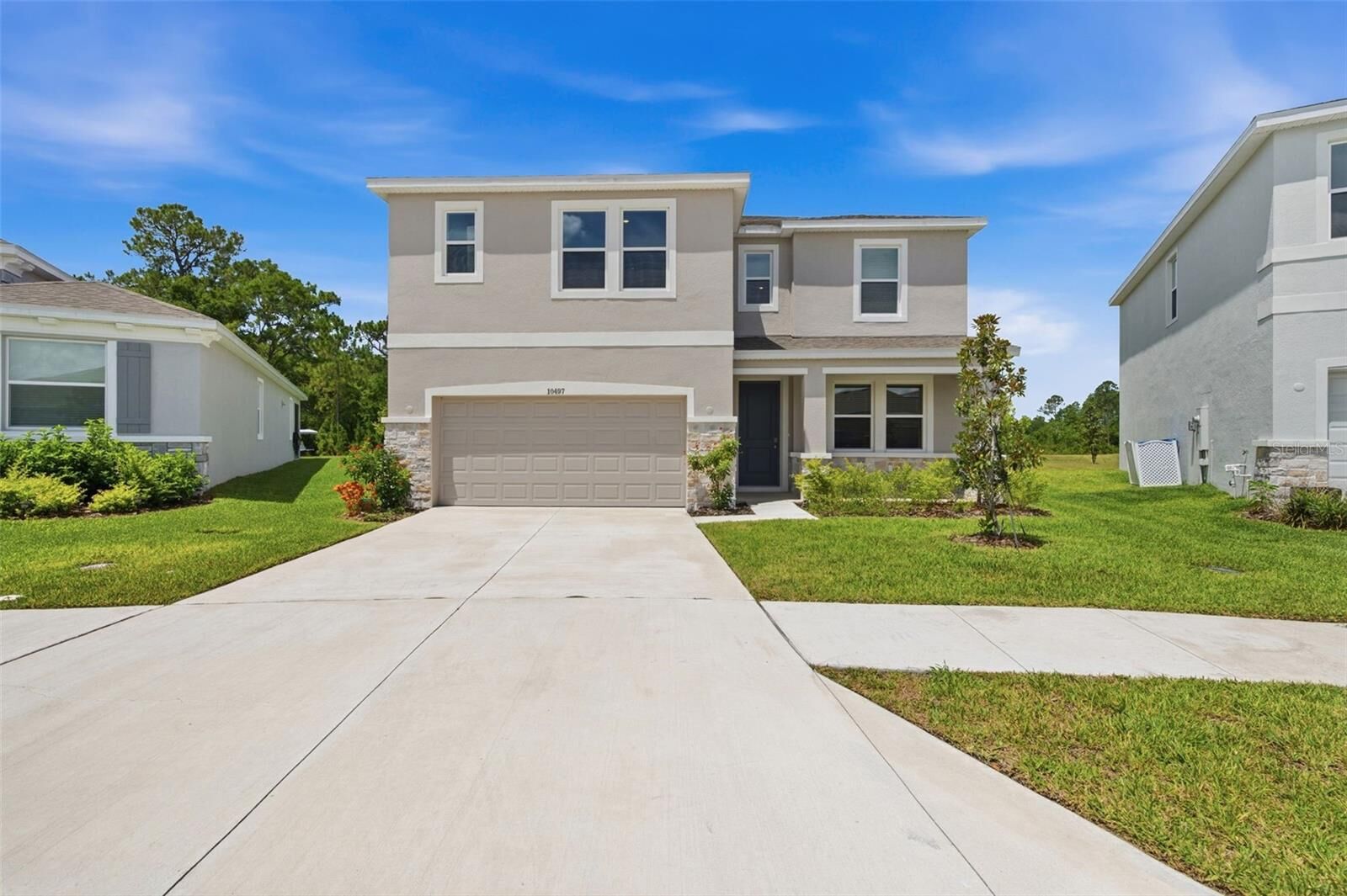 Property Photo:  10497 Farm Hill Avenue  FL 34638 