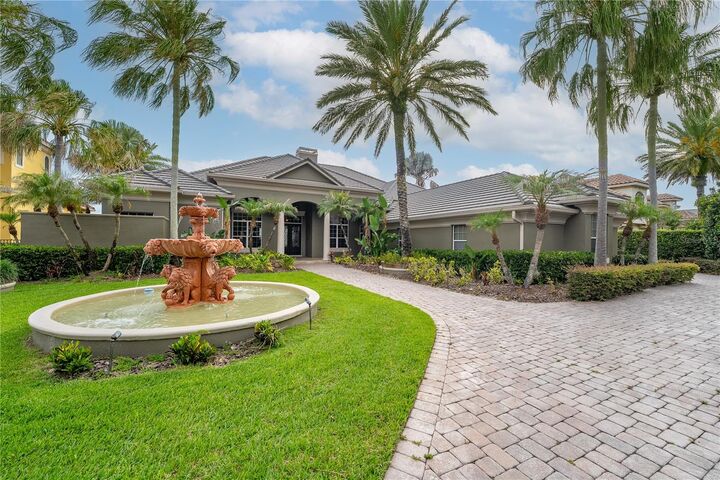 Property Photo: 1408 Lake Whitney Drive FL 34786