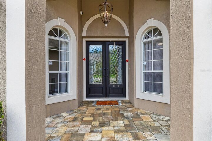 Property Photo: 2728 Running Springs Loop FL 32765