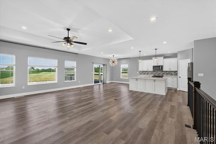 Property Photo: 213 Ashurst Lane IL 62269