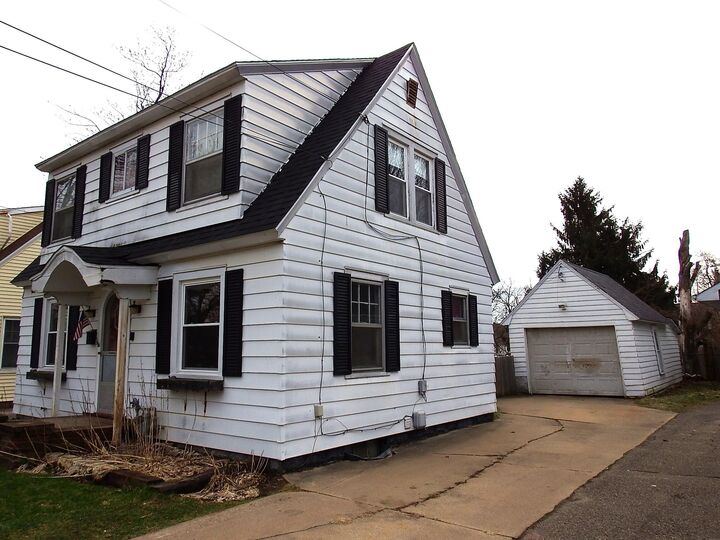 Property Photo: 415 Orleans Avenue MI 49015