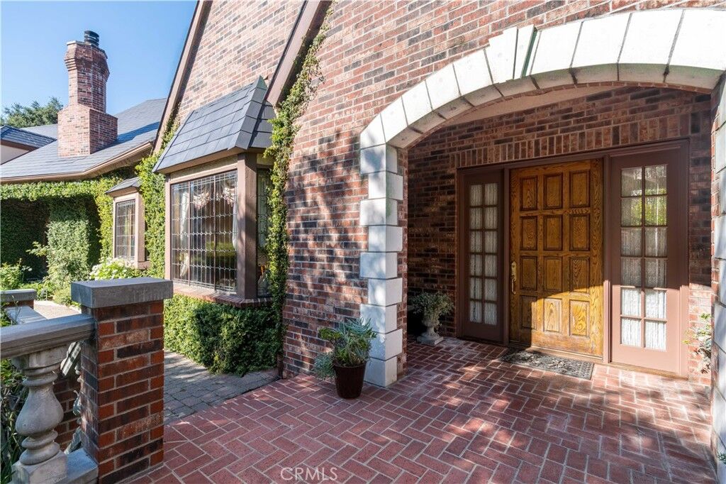 Property Photo:  375 Berkshire Avenue  CA 91011 