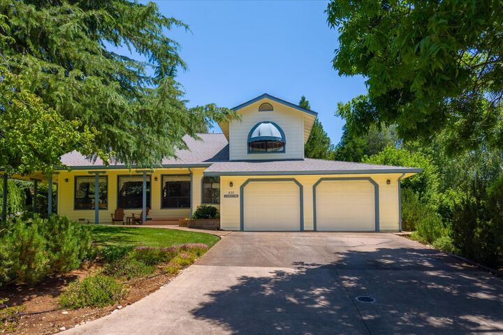 Property Photo: 830 Stella Drive CA 95247
