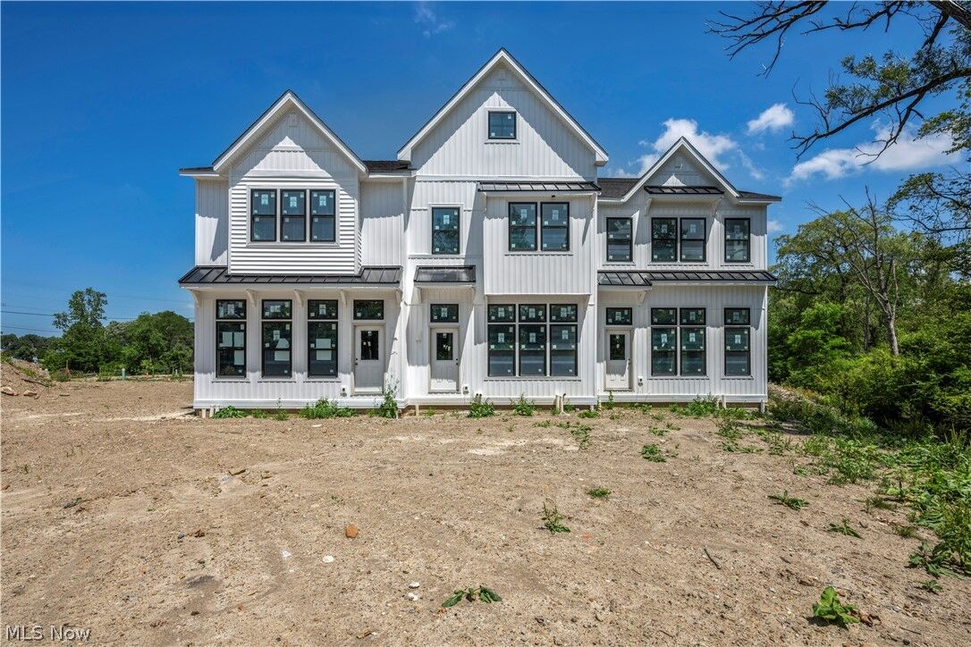 Property Photo:  260 Cider Mill  OH 44024 