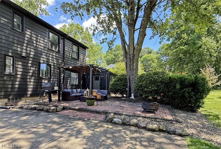 Property Photo: 2411 Ridgeview Lane OH 44514