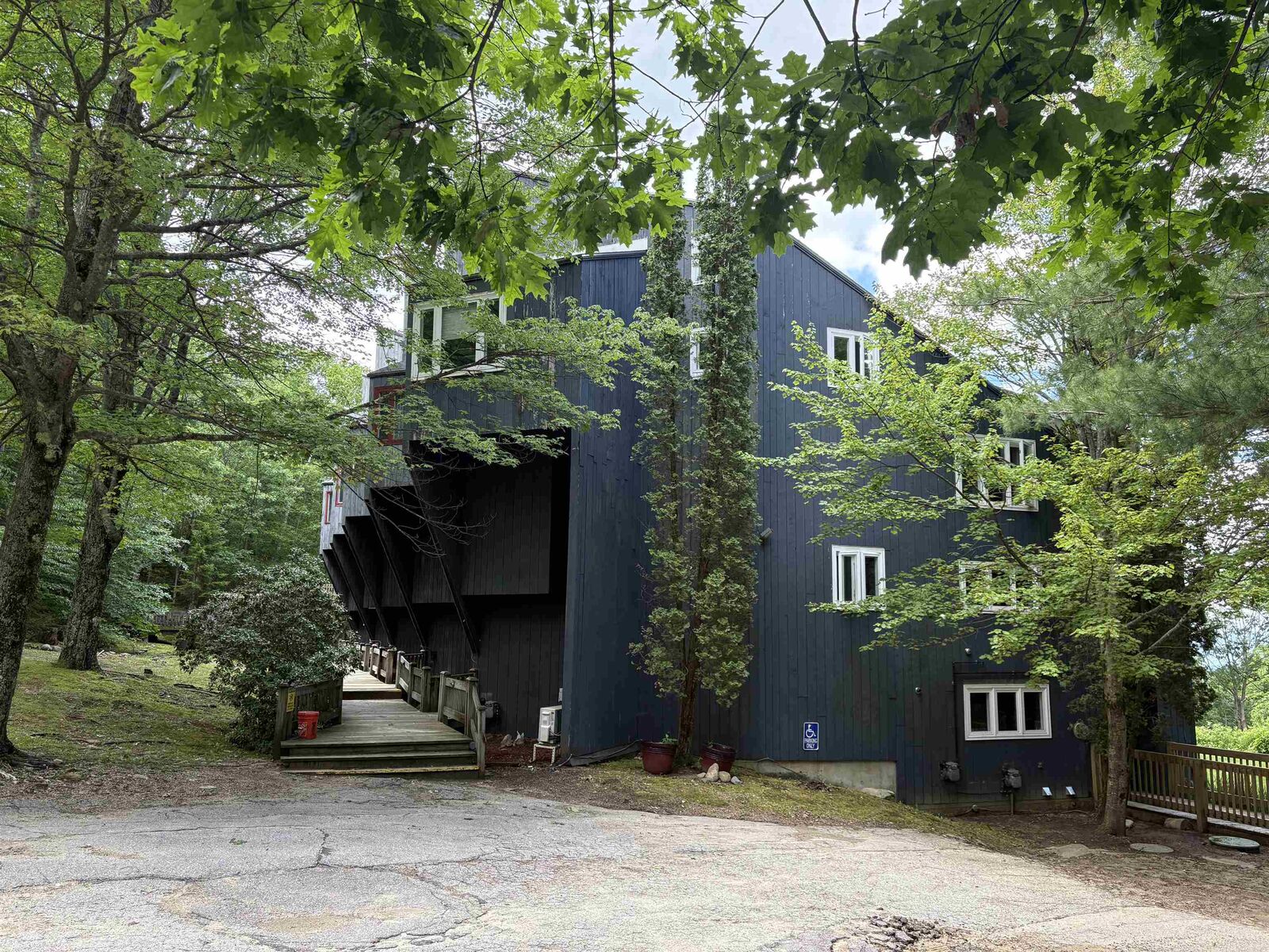 Property Photo: 34 Weetamoo Trail NH 03223