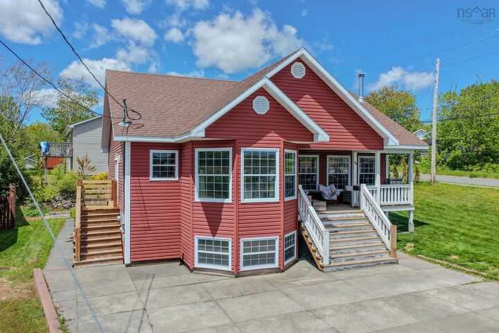 Property Photo:  49 Bernard Lind Drive  NS B1R 7H3 