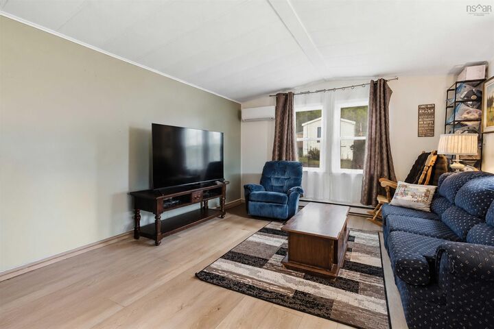 Property Photo: 1217 Susan Drive NS B4E 2N3