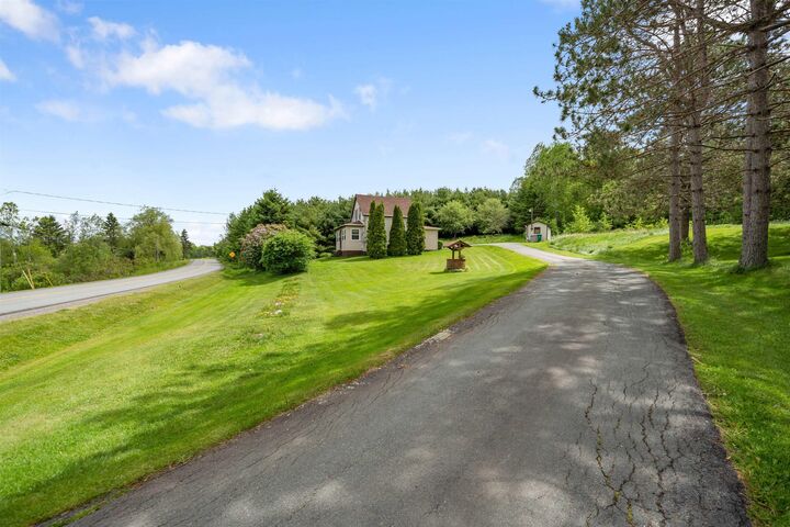 Property Photo: 1853 Wentworth Road NS B0N 2B0