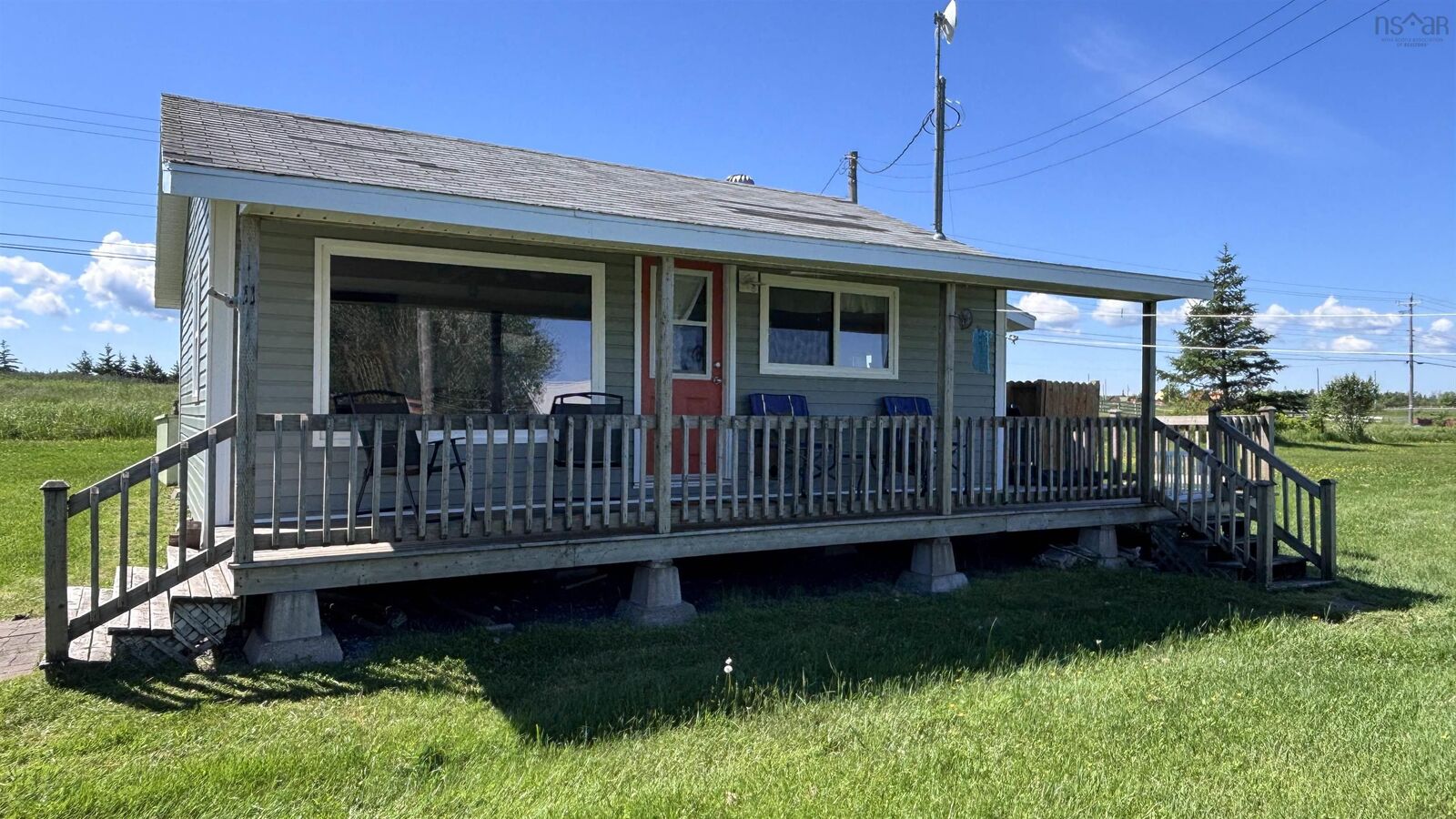 Property Photo: 11 Douglas Crescent NS B0K 1N0
