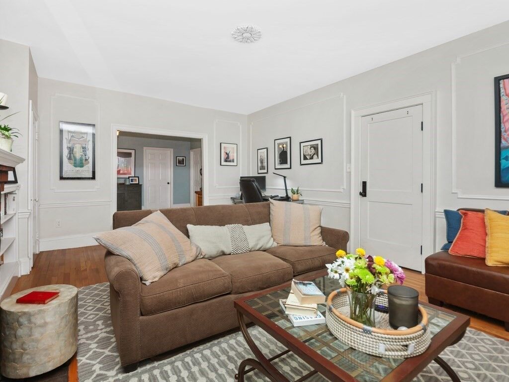 Property Photo:  10 Austin St 1  MA 02129 