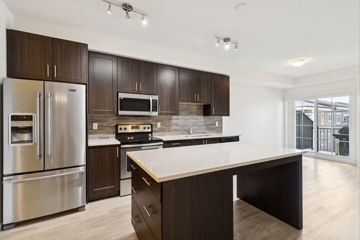 Photo de la propriété:  215 Legacy Boulevard SE 2415  AB T2X 3Z5 
