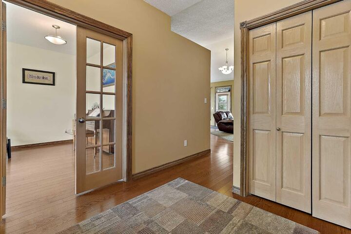 Property Photo: 305 S 200 W AB T0K 2S0