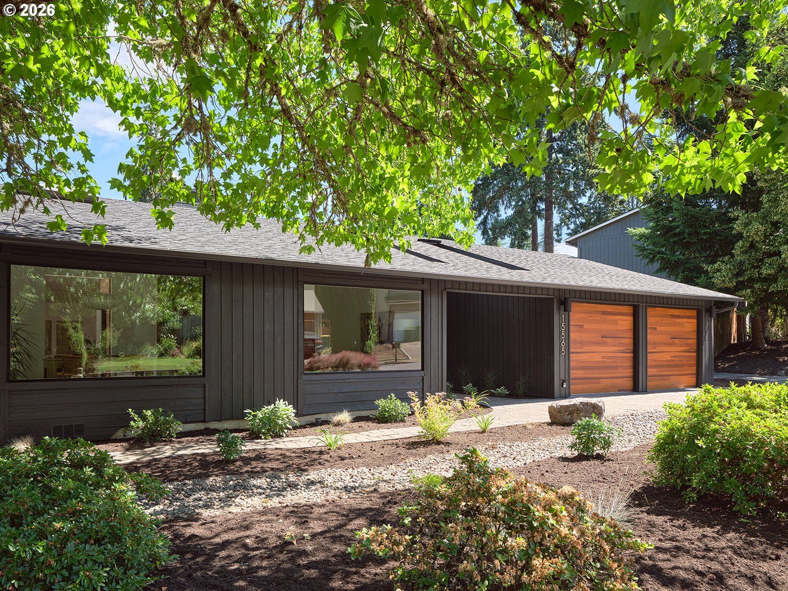 Property Photo:  15565 SW Bristol Ln  OR 97007 