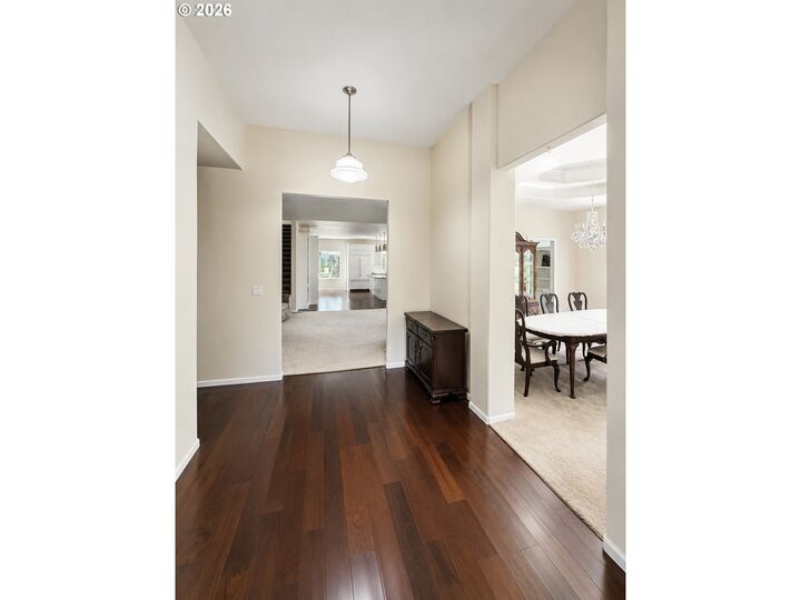 Property Photo: 580 Holly Ave OR 97424