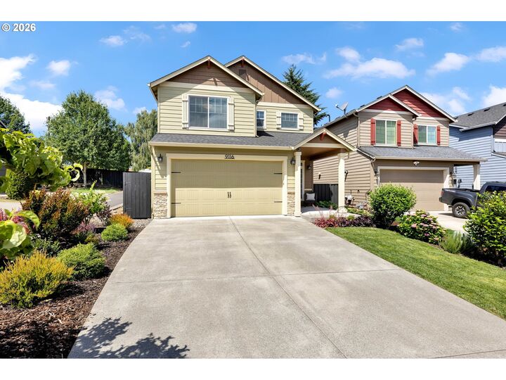 Property Photo:  9116 NE 45th Pl  WA 98665 