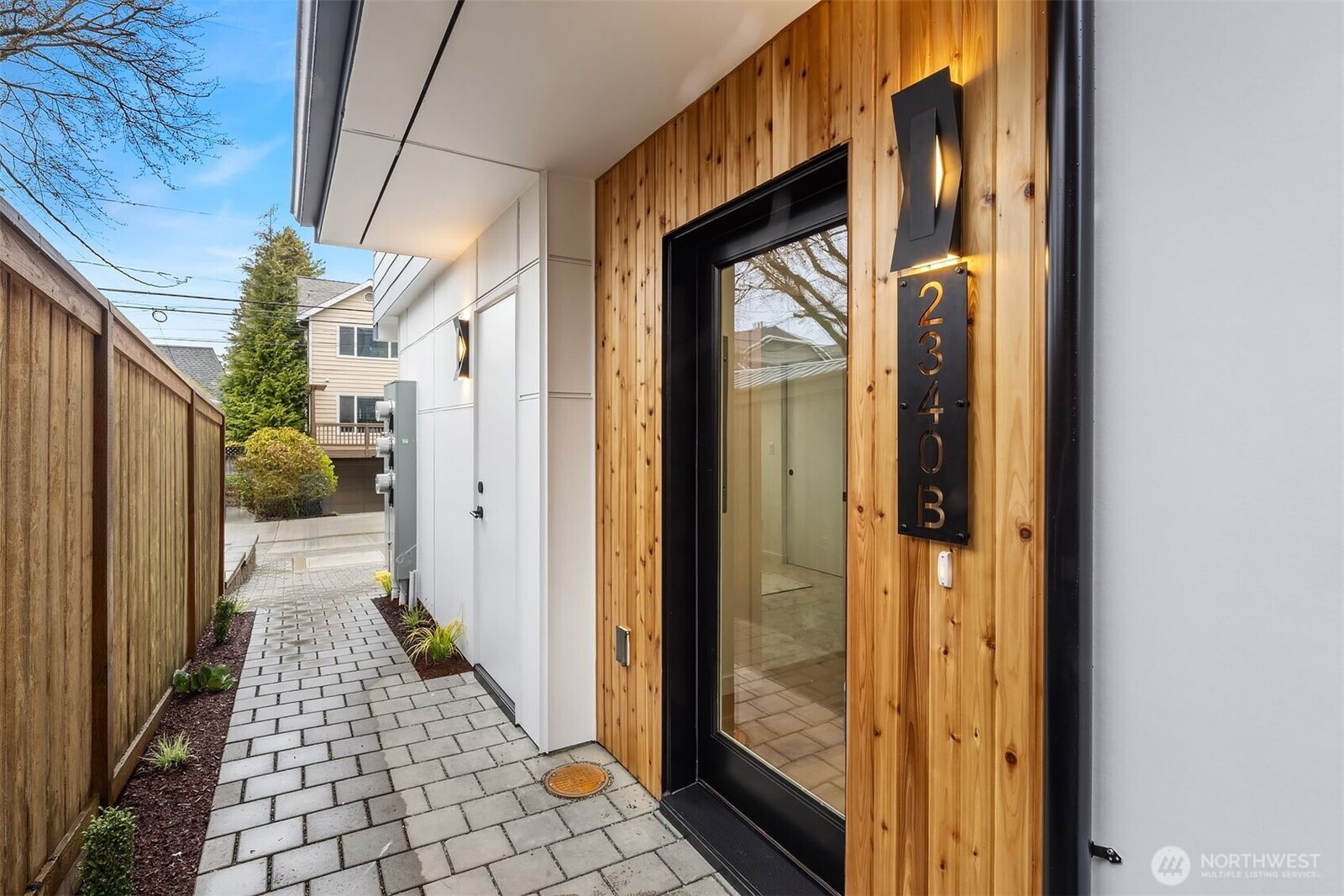 Property Photo:  2340 N 64th Street C  WA 98103 