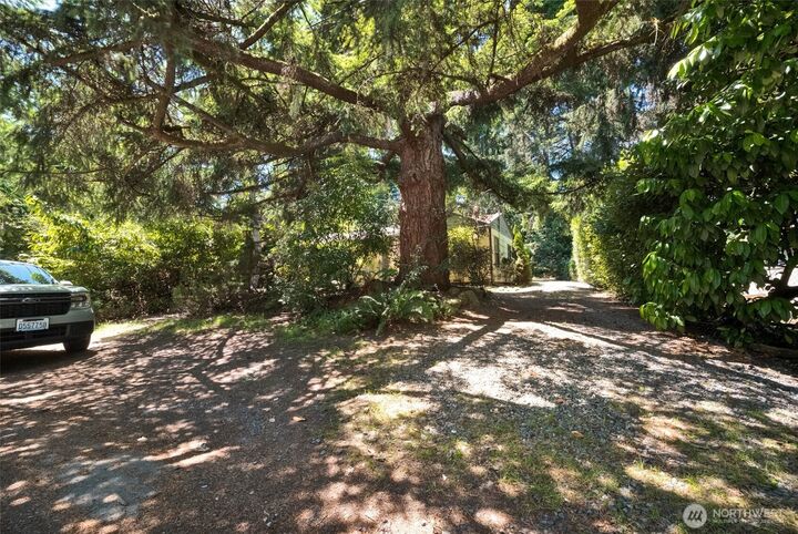 Property Photo:  13753  Stone Avenue N  WA 98133 