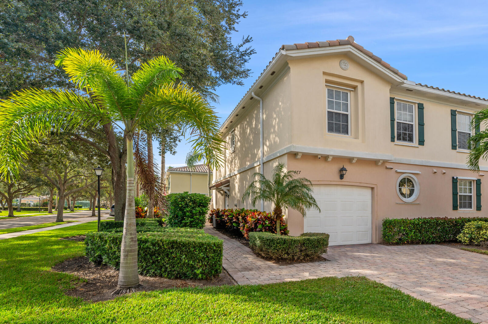 Property Photo:  477 Capistrano Drive  FL 33410 