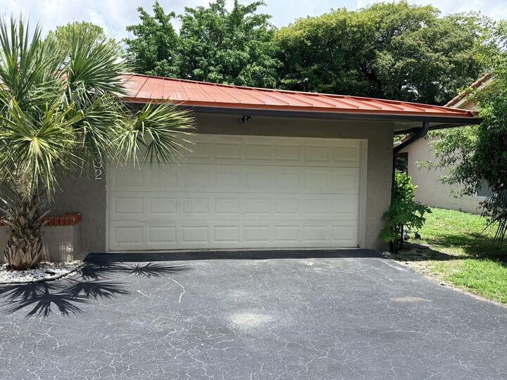 Property Photo:  1432 NW 93rd Terrace  FL 33071 