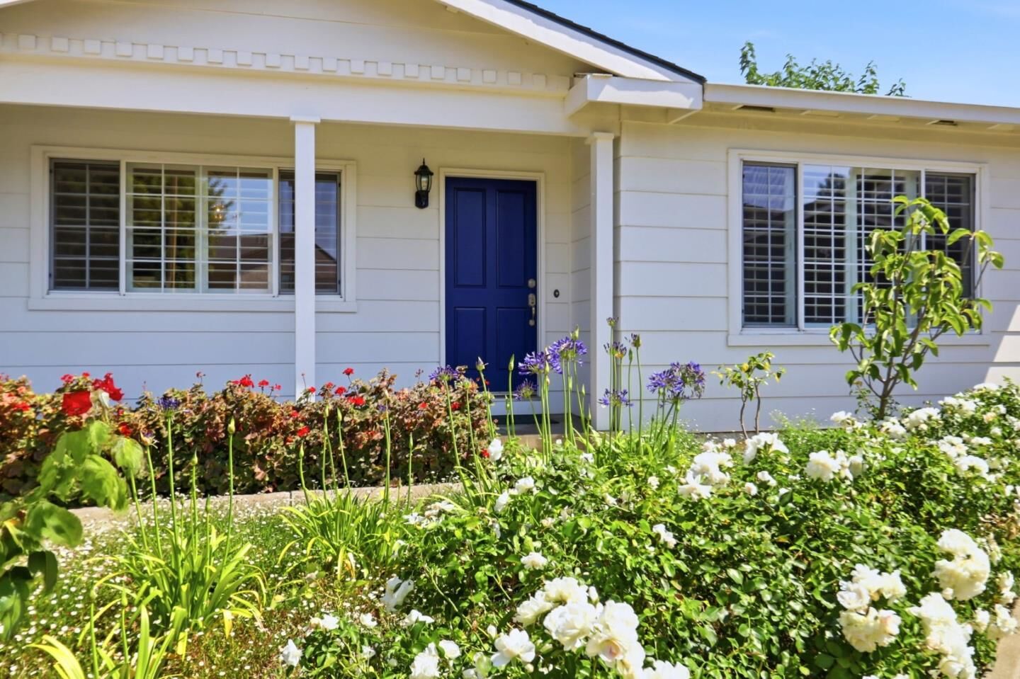 Property Photo: 5118 Sussex Park Court CA 95136
