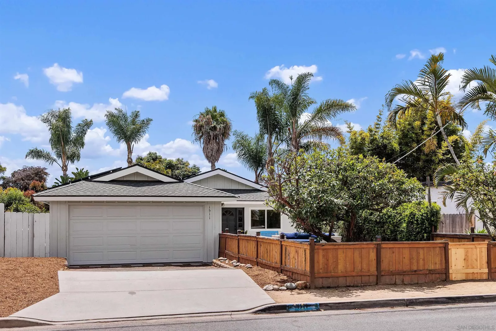Property Photo: 1511 Stewart St. CA 92054