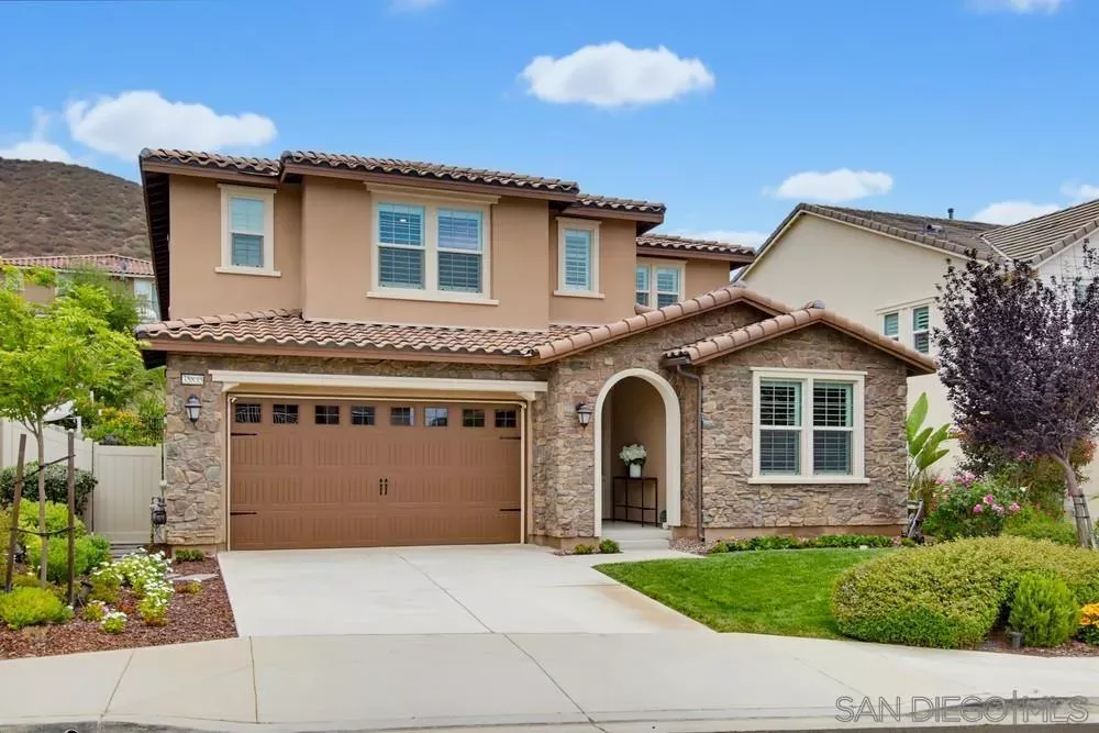 Property Photo: 35835 Bay Sable Ln CA 92028