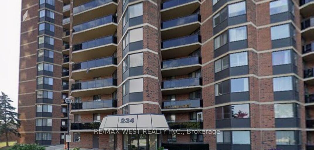 Property Photo: 234 Albion Road 1512 ON M9W 6A5
