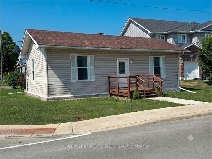 5 Norma Street S — photo 1