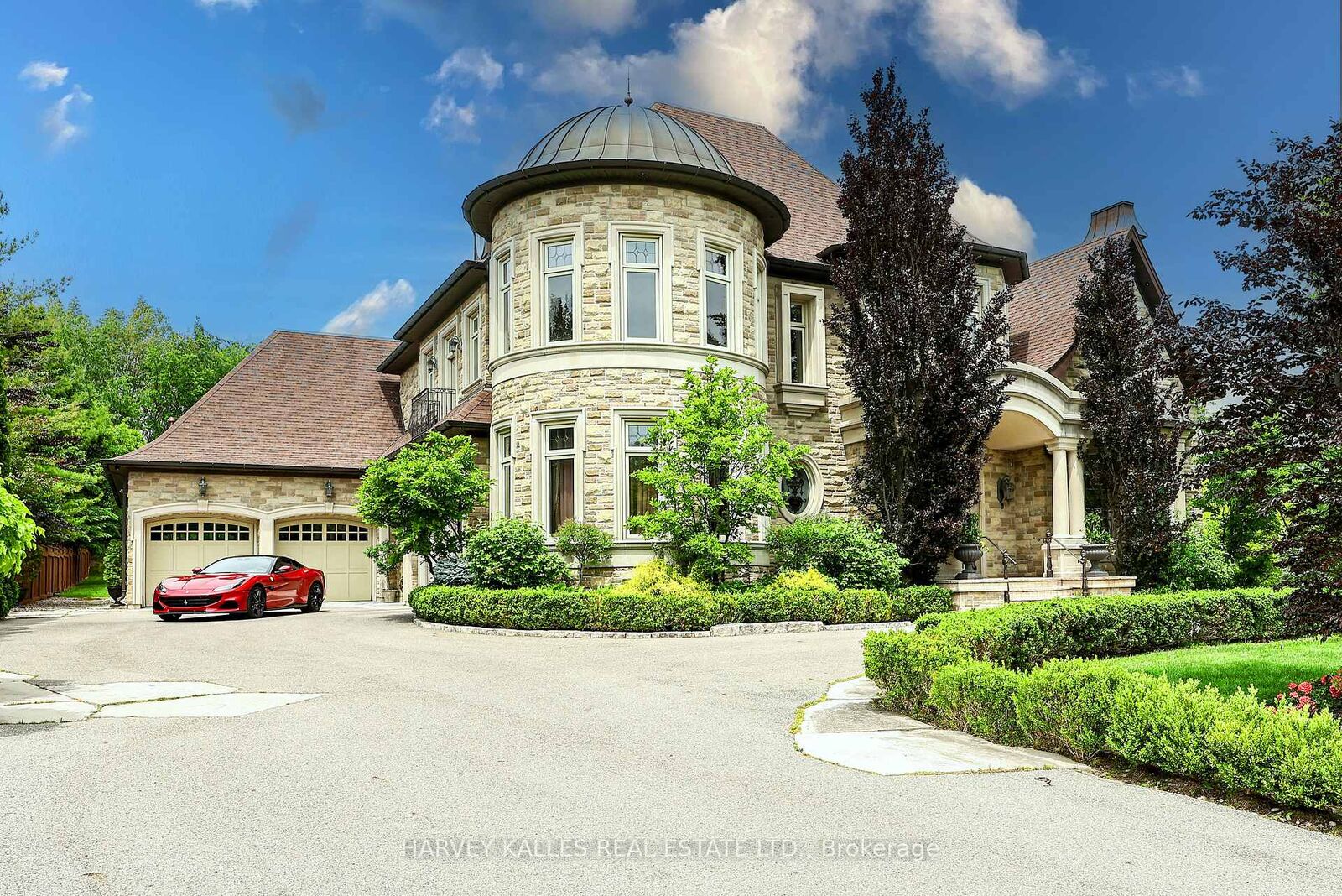 Property Photo: 165 Parr Place ON L4J 8L1