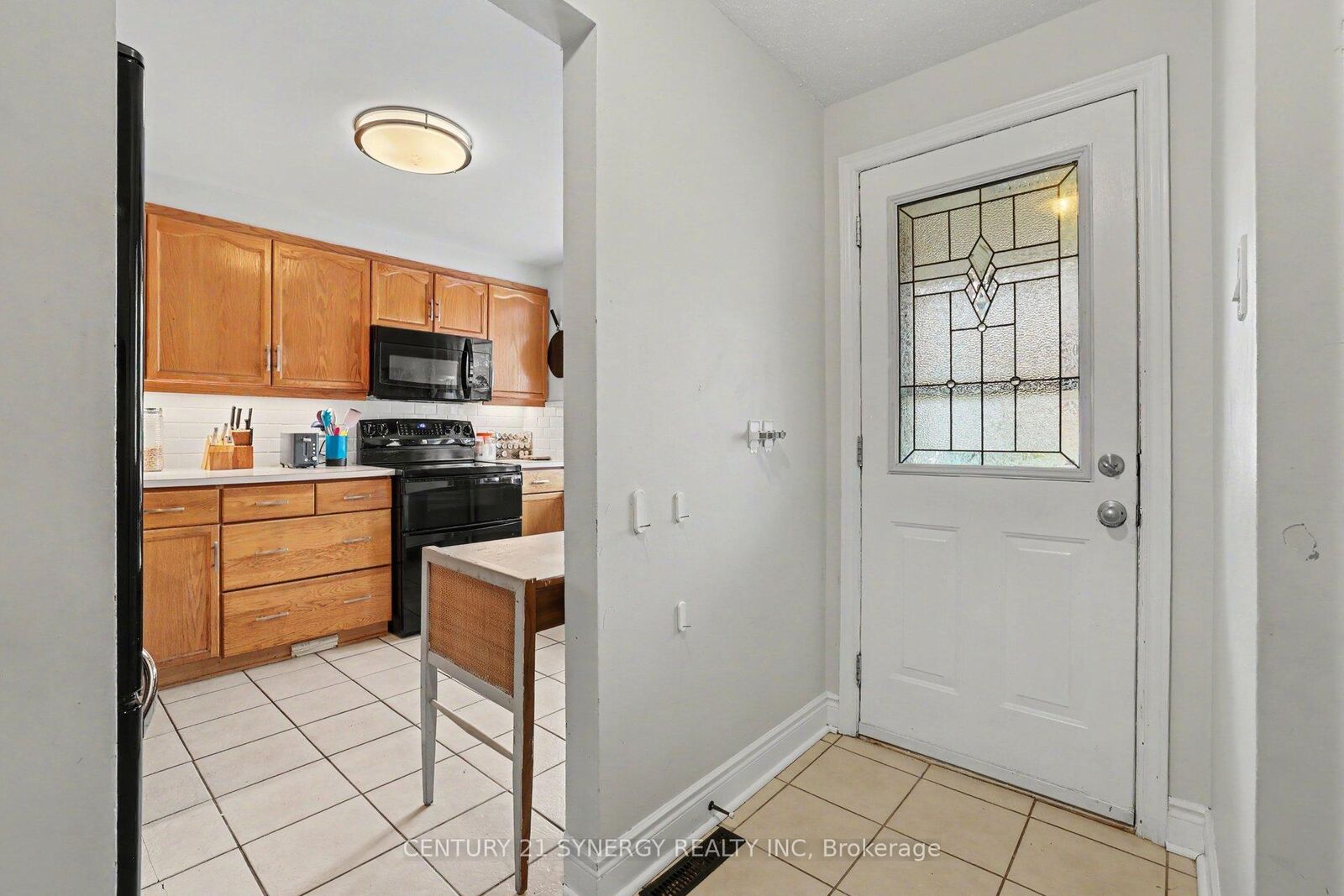 Property Photo: 909D Elmsmere Road 152 ON K1J 8G4
