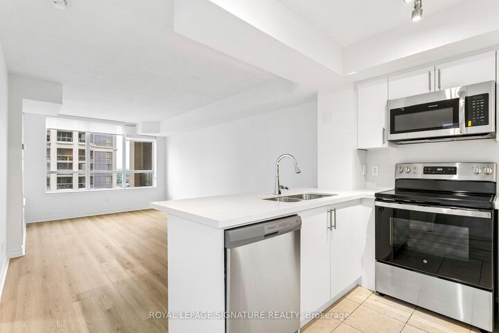 Property Photo: 4080 Living Arts Drive 2407 ON L5B 4N3