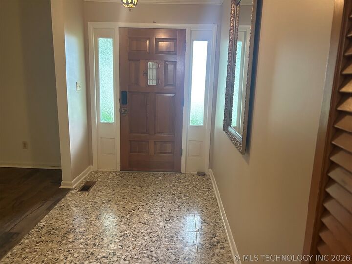 Property Photo: 207 S Taylor Avenue OK 74467