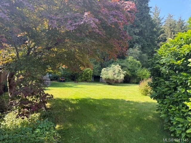 Property Photo: 5890 Beaver Harbour Rd BC V0N 2P0